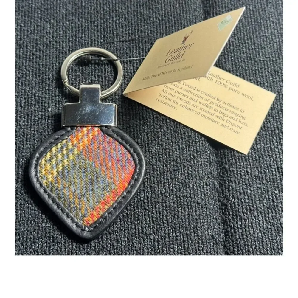 Leather Guild Tartan & Leather Heart Keyring Rowan Tweed Wool